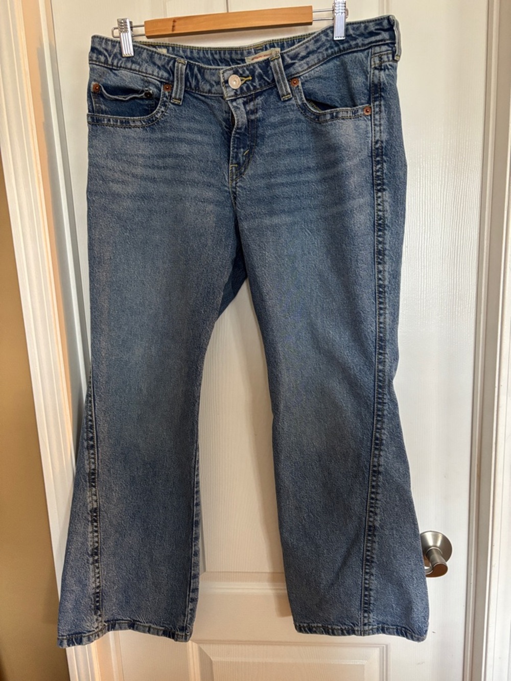 Levi's Women's Blue BootCut Jeans 33W 30L
